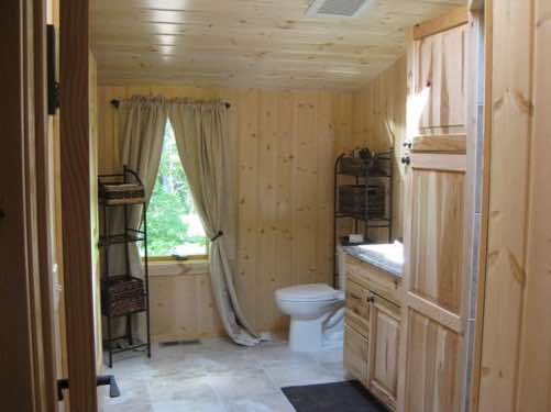 Bathroom in the bonus room