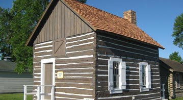 historical log home